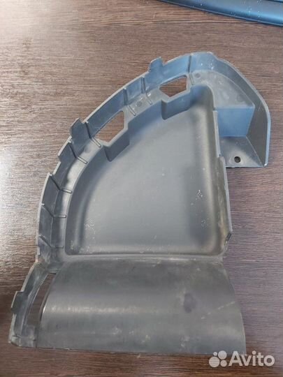 Накладка противотуманной фары левая Porsche