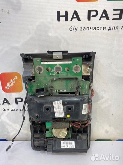 Лампа внутрисалонная Porsche Cayenne