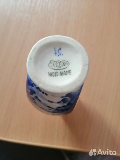 Маленькая вазочка гжель