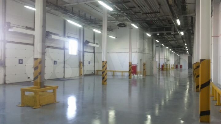 Склад, 5400 м²