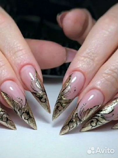 Маникюр и педикюр