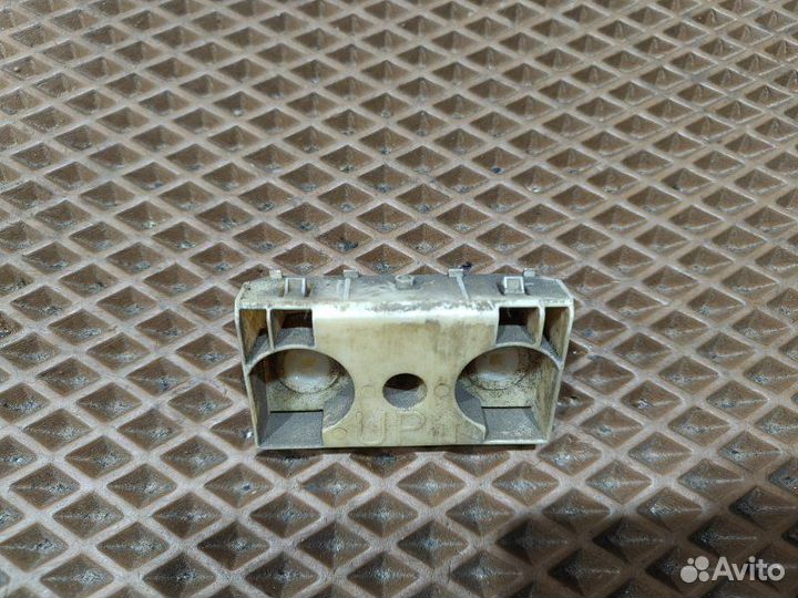 Крепление бампера переднее Nissan X-Trail NT31