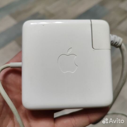 Блок зарядки для macbook