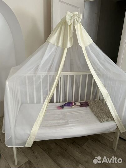 Кроватка детская