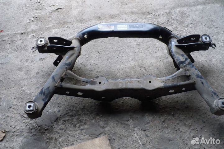 Балка задняя Гольф Октавия Суперб 2004.5N0505235Q