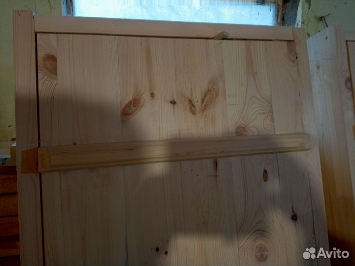 Двери деревянные в баню