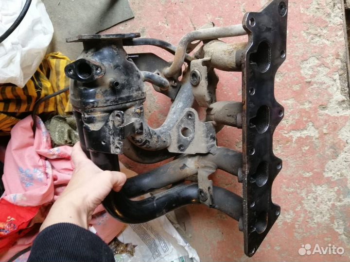 Впускной коллектор mitsubishi