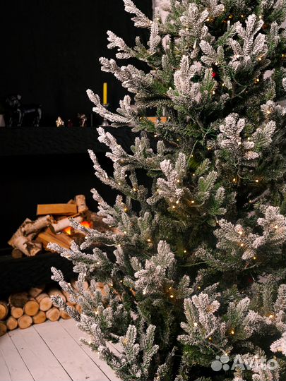Елка искусственная Адель с подсветкой