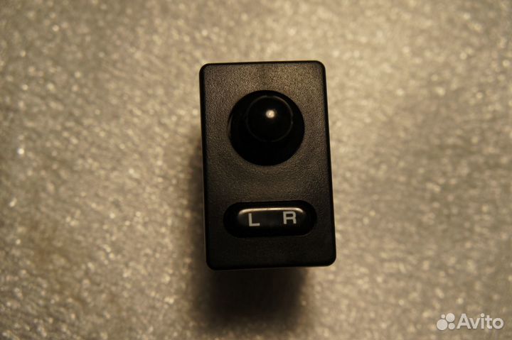 Nissan patrol Y61 Кнопка регулировки зеркал