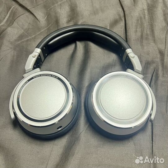 Наушники Neumann NDH20