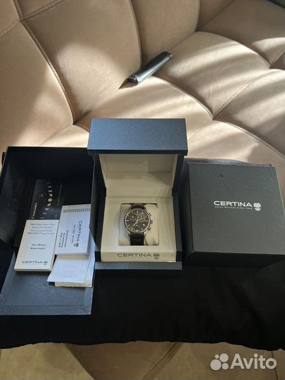Часы certina