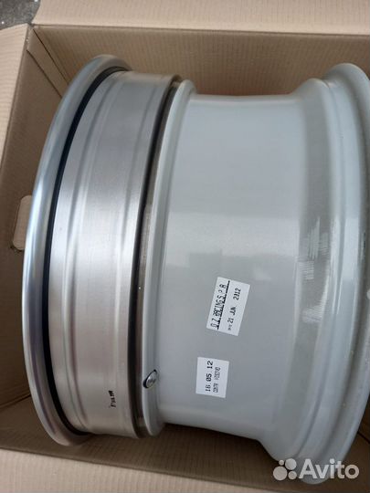 Кованые диски R20 5/114,3 OZ двухчастные Италия