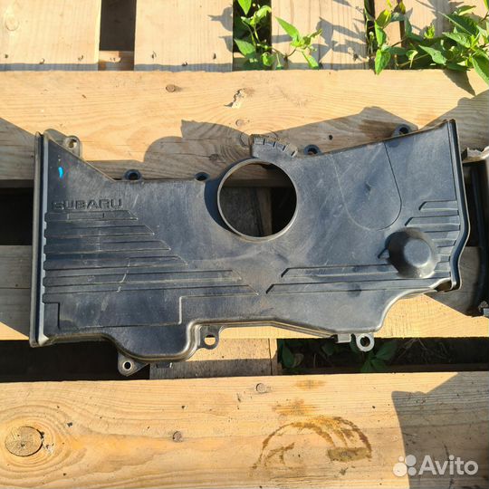 Центральная крышка грм Subaru