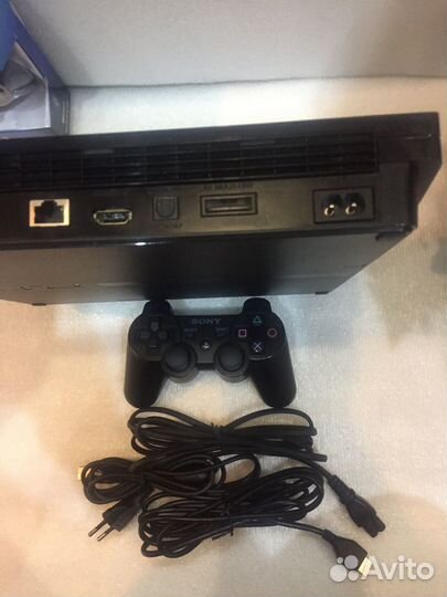 PS3 500GB прошитая два джоя много игр подарок