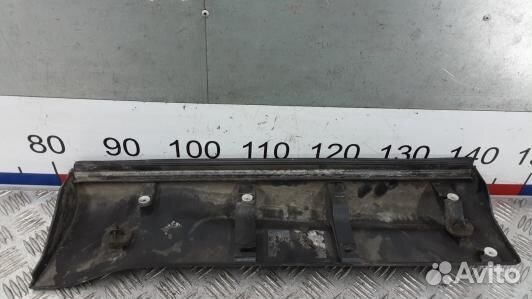 Молдинг двери задней правой land rover range rover