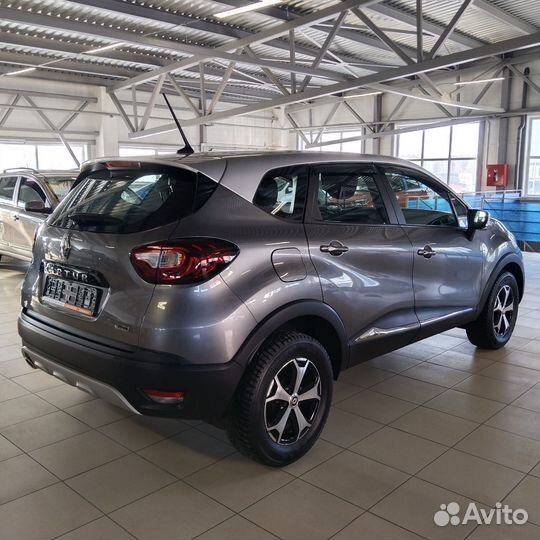 Renault Kaptur 1.3 CVT, 2021, 31 100 км