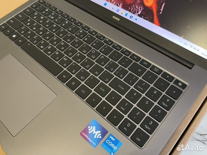 Honor magicbook X16 i5 12450H/ 8GB / SSD / NEW