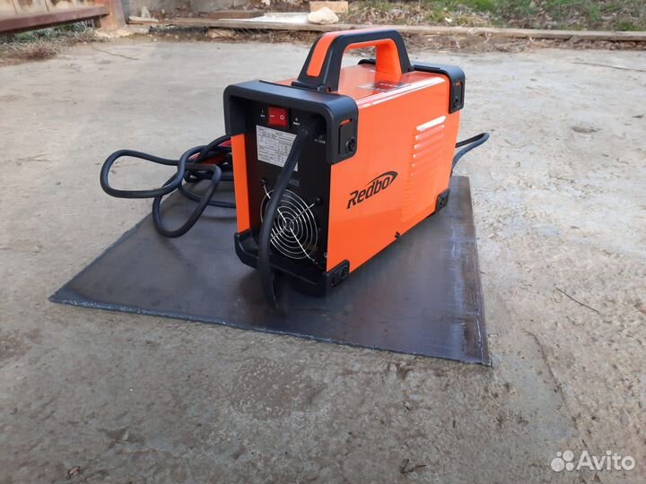 Сварочный аппарат Redbo + Сварочная маска Ресанта