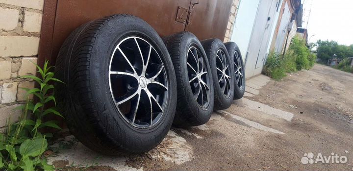 Колеса литые R16