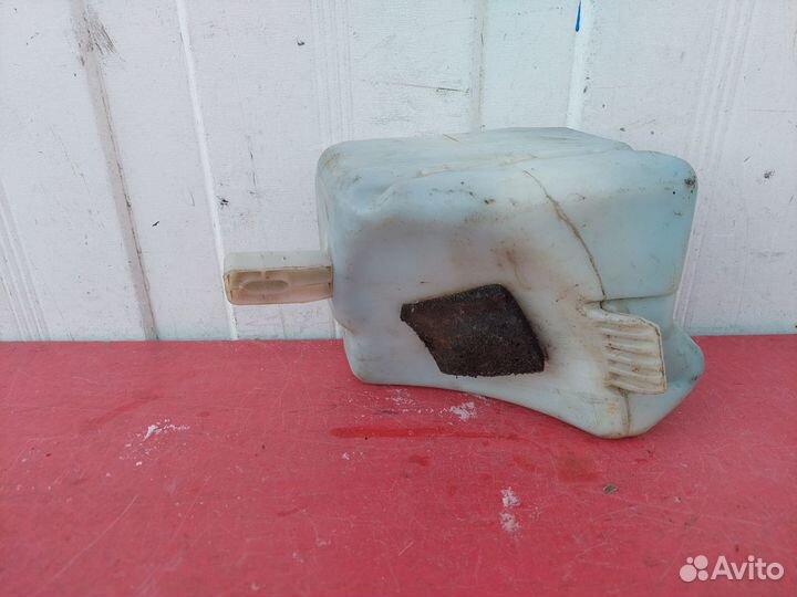 Бачок омывателя BMW 3 E36