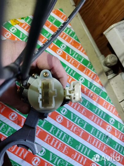 Замок зажигания Киа Церато 1