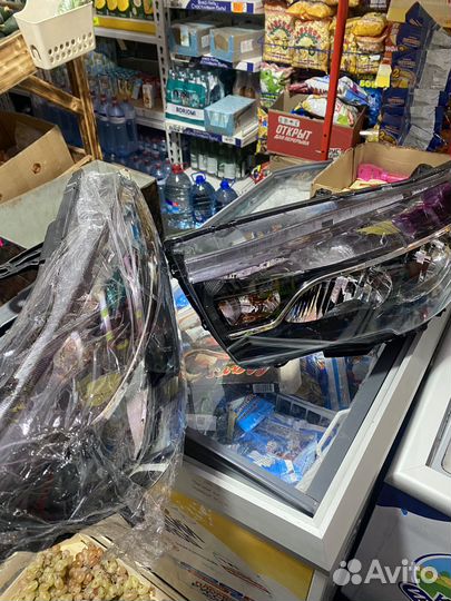 2 фары LADA vesta