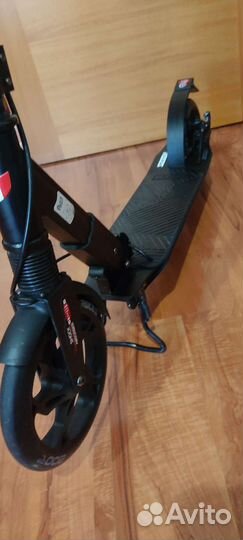 Складной самокат Roces 200 (не электрический)