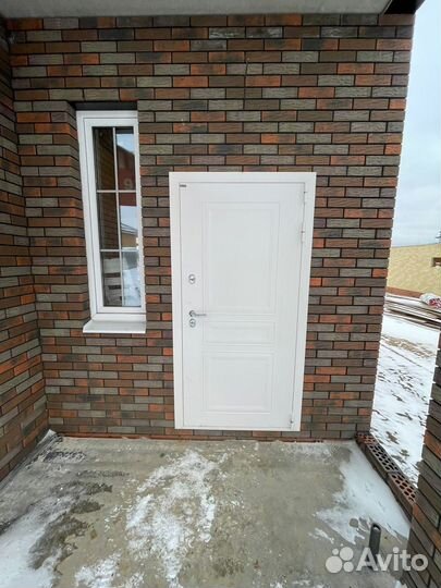 Дверь входная металлическая с терморазрывом