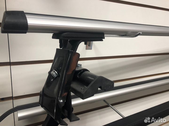 Багажник на гладкую крышу. Простой вариант