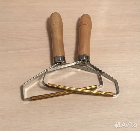 Скребок для удаления катышков