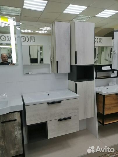 Комплект мебели в ванную 