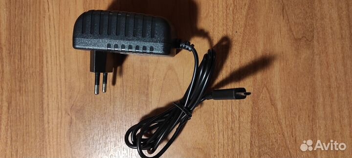 Блок питания для планшета Acer A510/511/700, новый