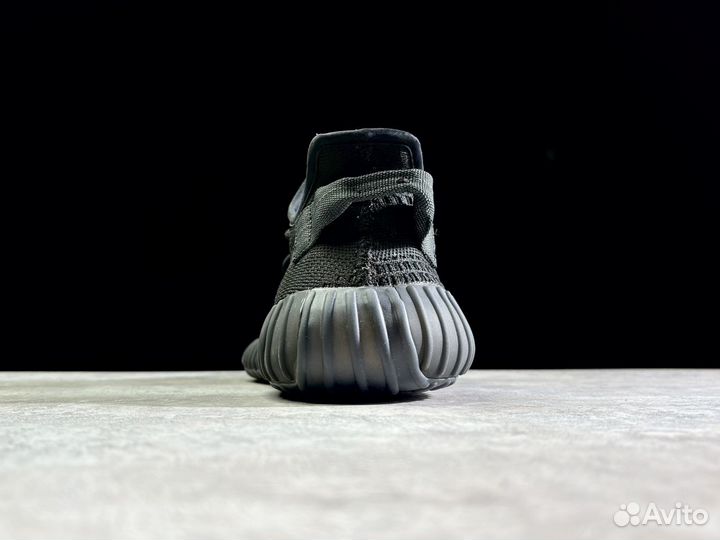 Кроссовки adidas yeezy boost 350 v2