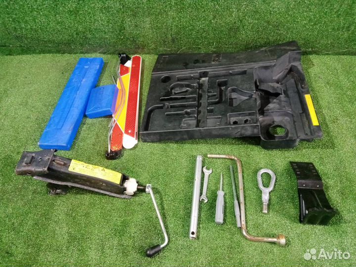 Домкрат Bmw Z3 E36 1998