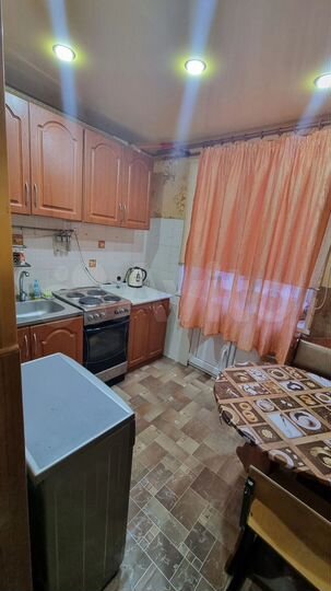 2-к. квартира, 69 м², 3/5 эт.