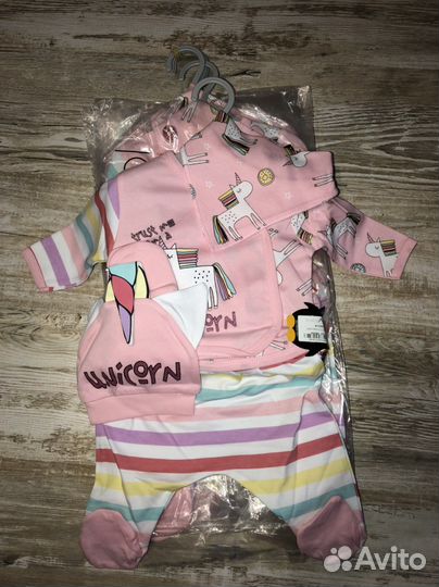 Одежда для новорожденных новая