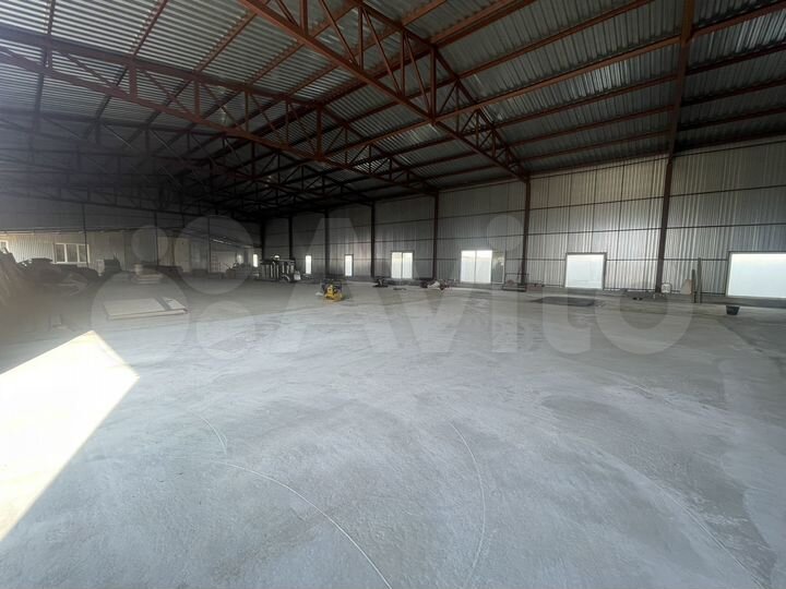 Склад, 2000 м²