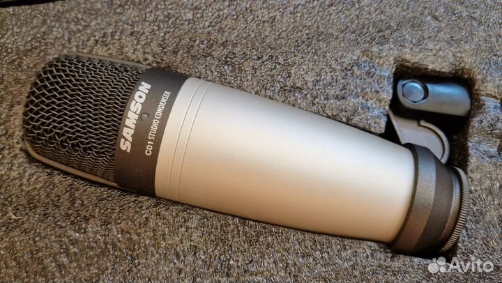 Конденсаторный микрофон Samson c01