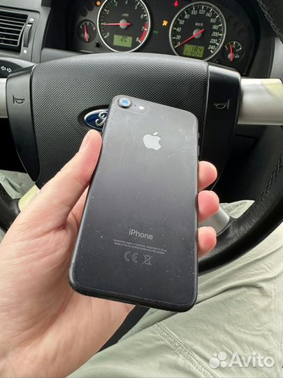 iPhone 7, 32 ГБ