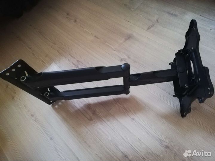 Кронштейн для телевизора