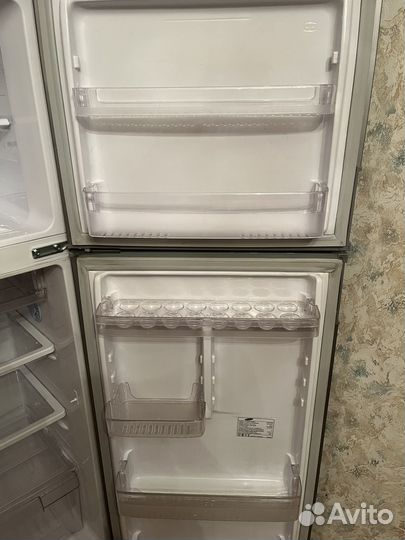 Холодильник samsung