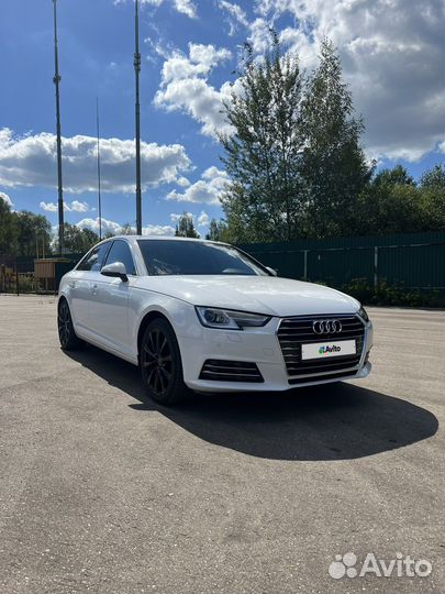 Audi A4, 2015