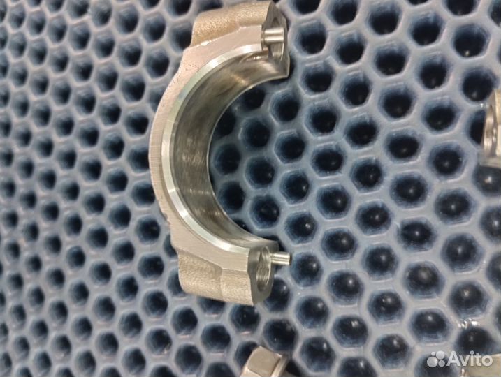 Suzuki RF900R T703 шатун