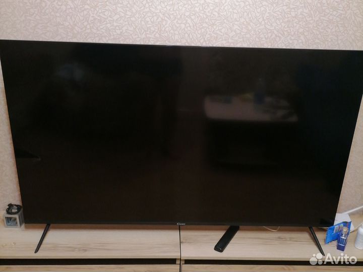 Телевизор candy uno 65.продам на запчасти