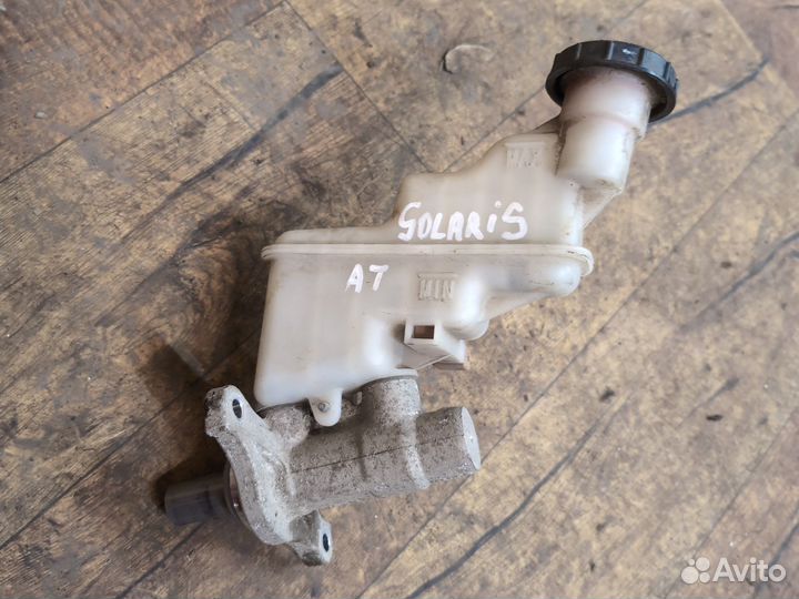 Главный тормозной цилиндр Hyundai Solaris