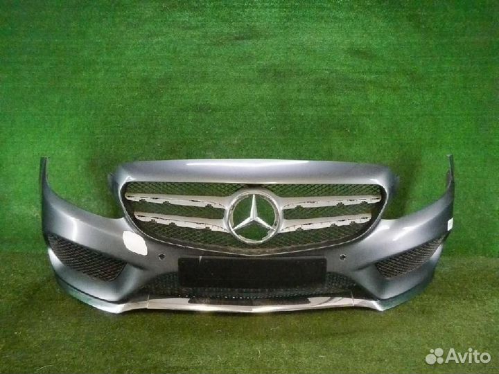 Бампер передний Mercedes-Benz C-Class