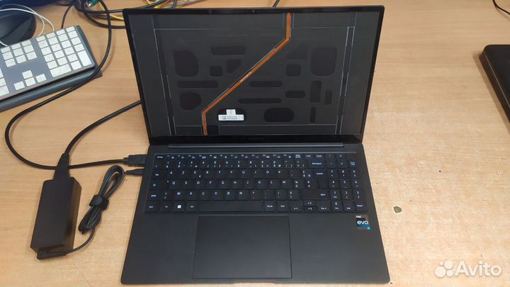 Samsung Galaxy Book2 Pro Evo 15.6