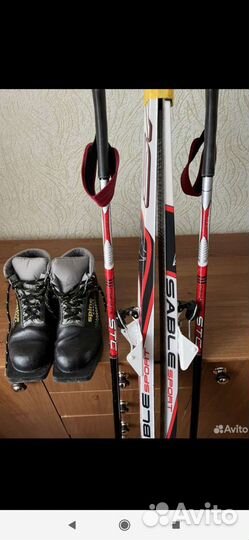 Лыжи горные беговые и ватрушки