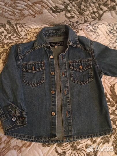 Джинсовая рубашка