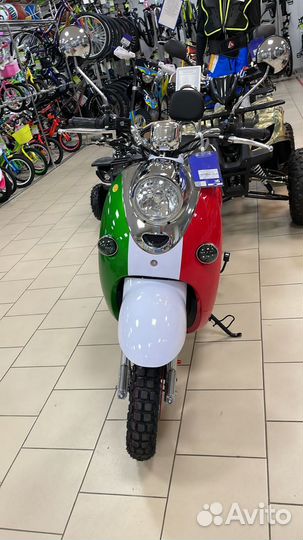 Скутер Vento Retro 49cc (150) (В наличии)